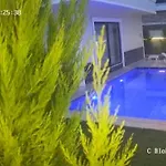 Zegin Villari * Kemer